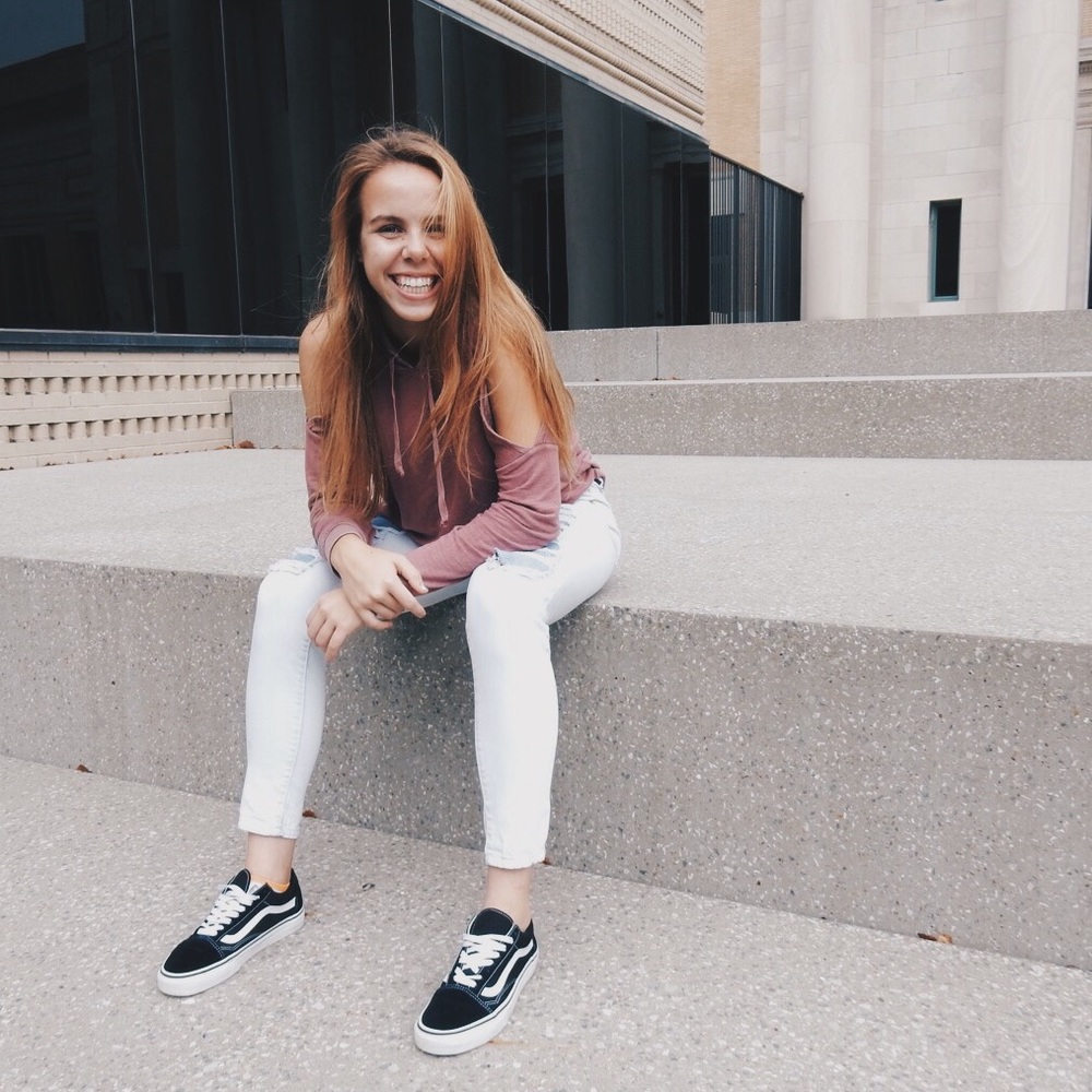 Meet your Posher, Megan